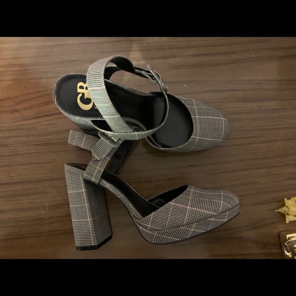 Gianni Bini heels size 6.5 - Picture 4 of 7